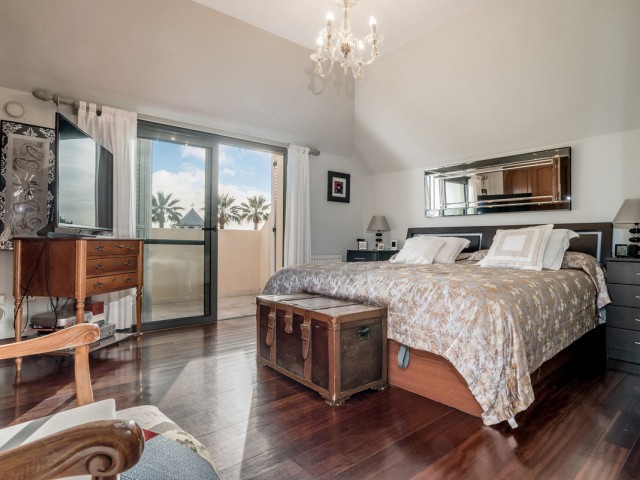 Penthouse in Nueva Andalucía