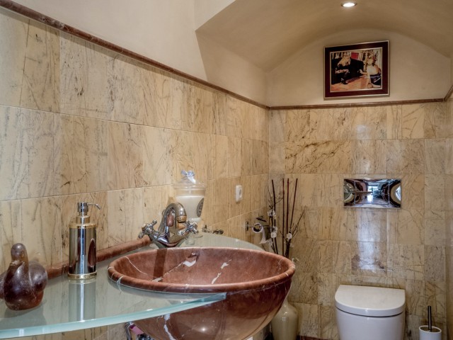 Penthouse in Nueva Andalucía