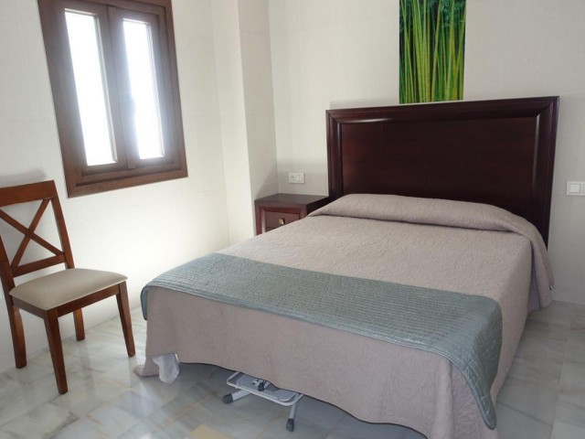 2 Makuuhuoneen Huoneisto Puerto Banús