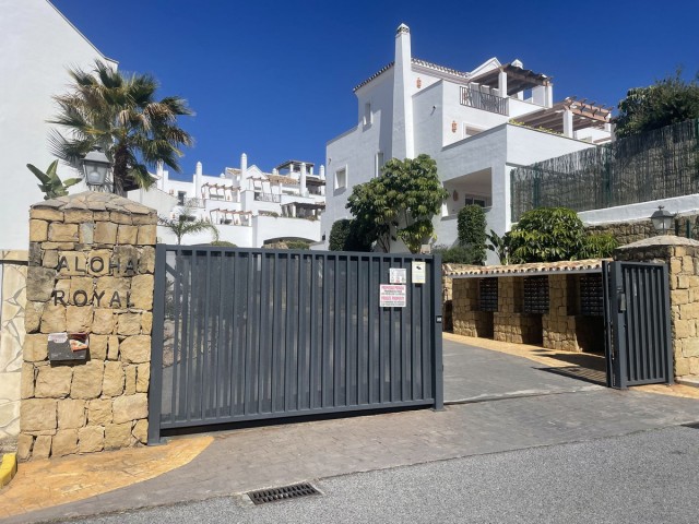 Apartment, Nueva Andalucia, R4655740