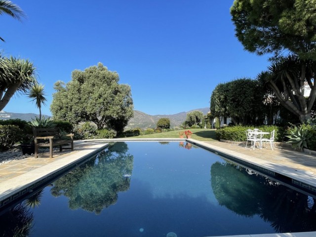 Villa avec 4 Chambres  à La Cala de Mijas