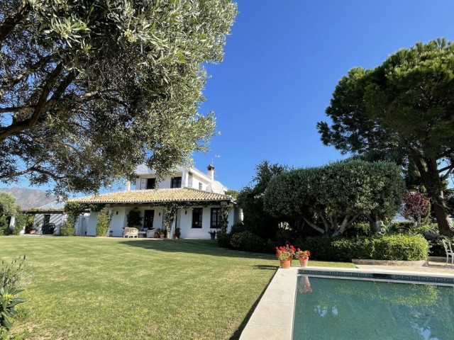 Villa avec 4 Chambres  à La Cala de Mijas