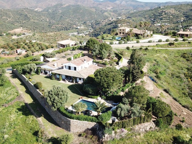 Villa avec 4 Chambres  à La Cala de Mijas