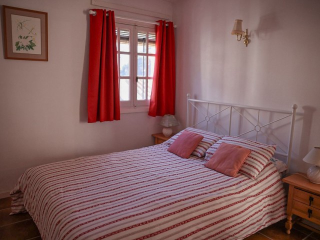 1 Bedrooms Apartment in Benahavís