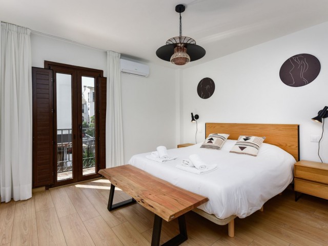 1 Bedrooms Apartment in La Duquesa