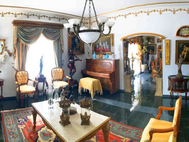 4 Soveroms Villa i Mijas