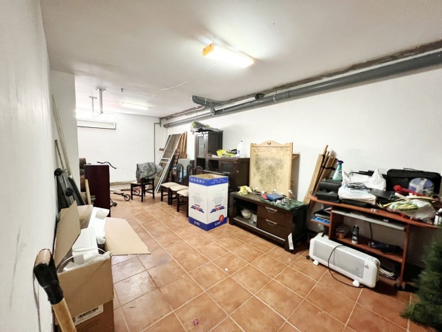 6 Bedrooms Townhouse in San Pedro de Alcántara