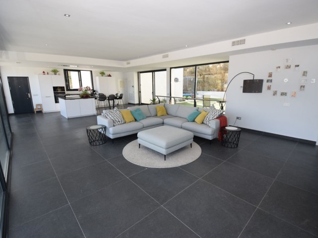 Villa avec 4 Chambres  à La Cala Golf