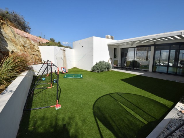 Villa avec 4 Chambres  à La Cala Golf