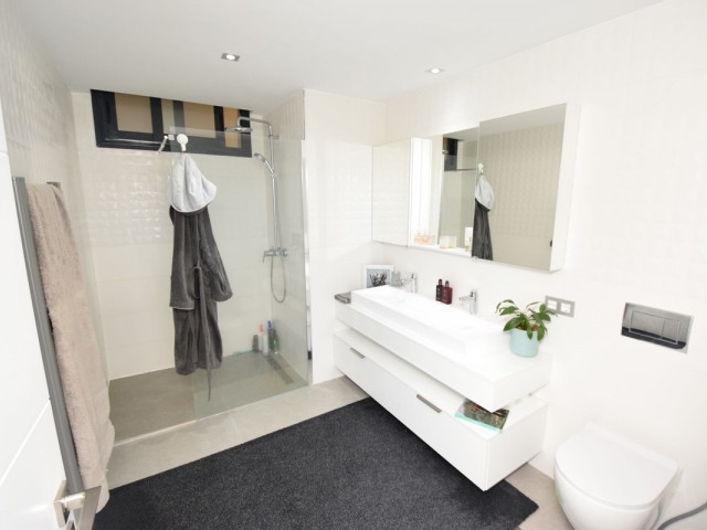 4 Bedrooms Villa in La Cala Golf