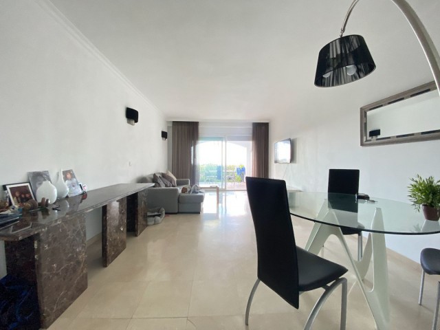 Apartment, La Quinta, R4505356