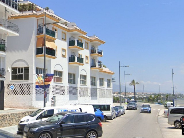 Comercial con 0 Dormitorios  en San Pedro de Alcántara