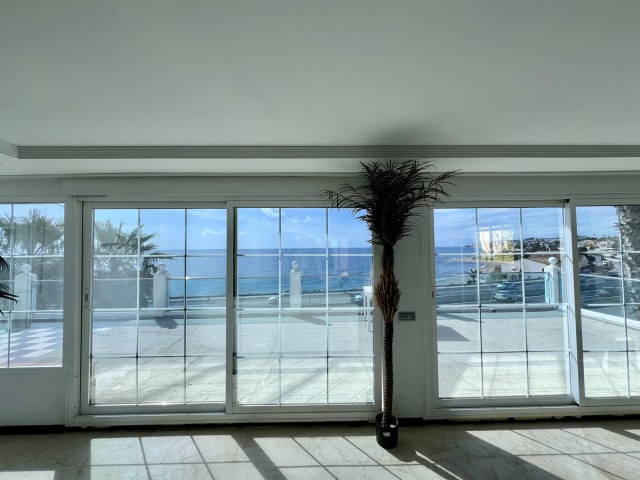 5 Slaapkamer Villa in El Chaparral