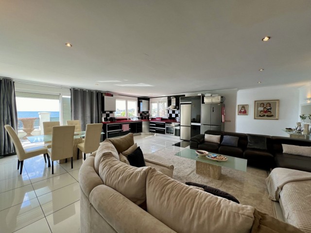 5 Slaapkamer Villa in El Chaparral