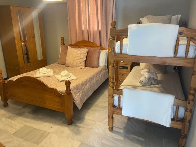 6 Bedrooms Villa in El Faro