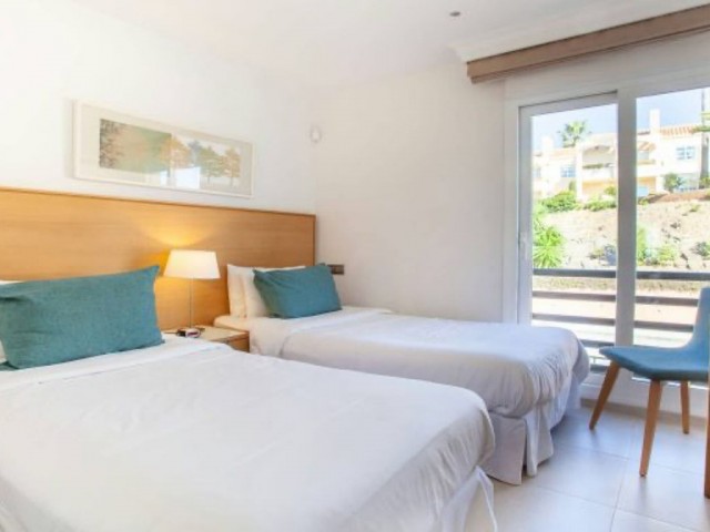 Apartamento con 2 Dormitorios  en Mijas Costa