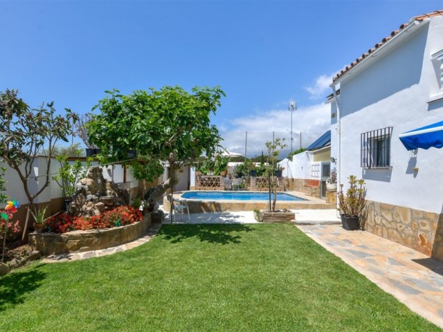 Villa, Marbella, R4322842