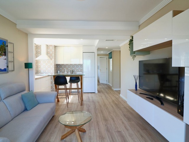 Apartment, Nueva Andalucia, R4672201