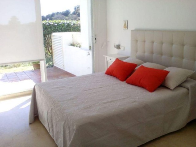 2 Bedrooms Apartment in Sotogrande Costa