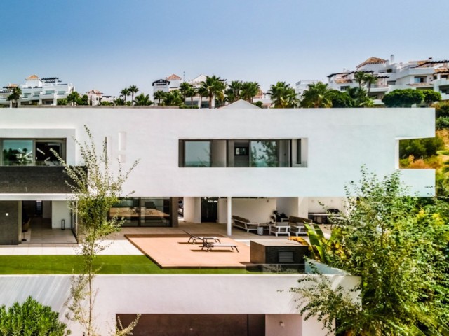 Villa, Benahavis, R4675372