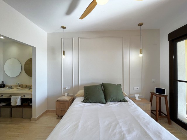 2 Sovrums Lägenhet i Estepona