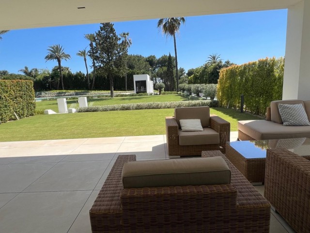4 Slaapkamer Villa in Nueva Andalucía