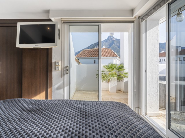 Penthouse avec 2 Chambres  à The Golden Mile