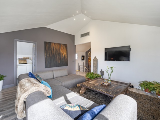 Penthouse avec 2 Chambres  à The Golden Mile