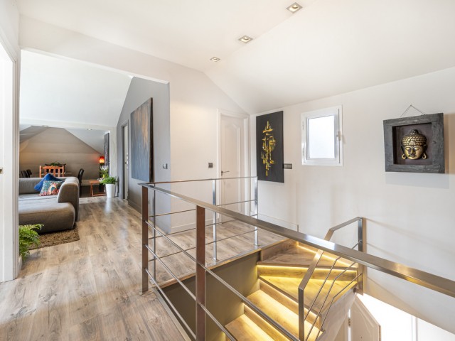 Penthouse avec 2 Chambres  à The Golden Mile