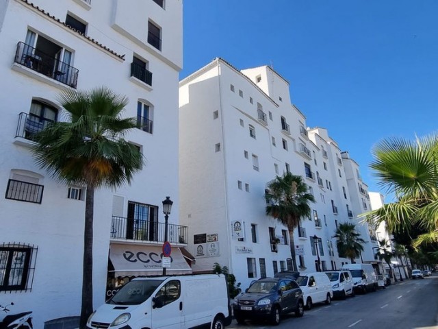 Apartment, Puerto Banús, R3641249