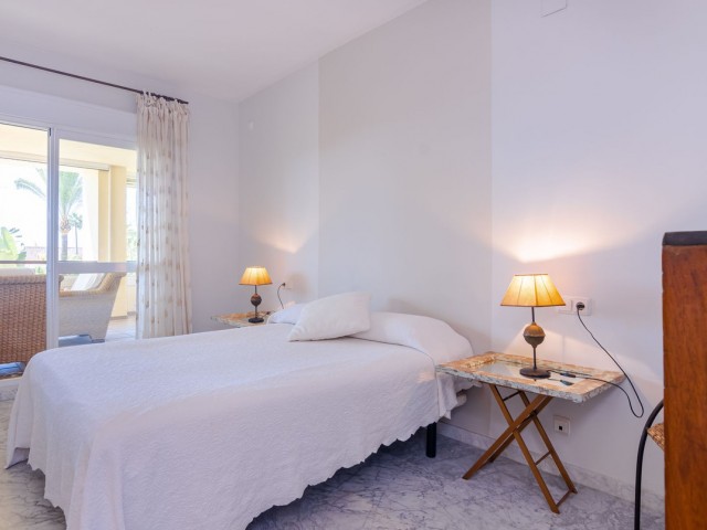 Apartamento con 3 Dormitorios  en Bahía de Marbella