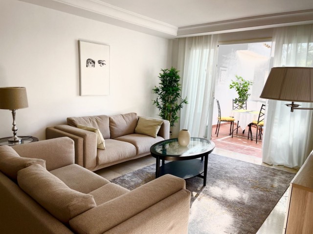 Apartment, Puerto Banús, R4679074