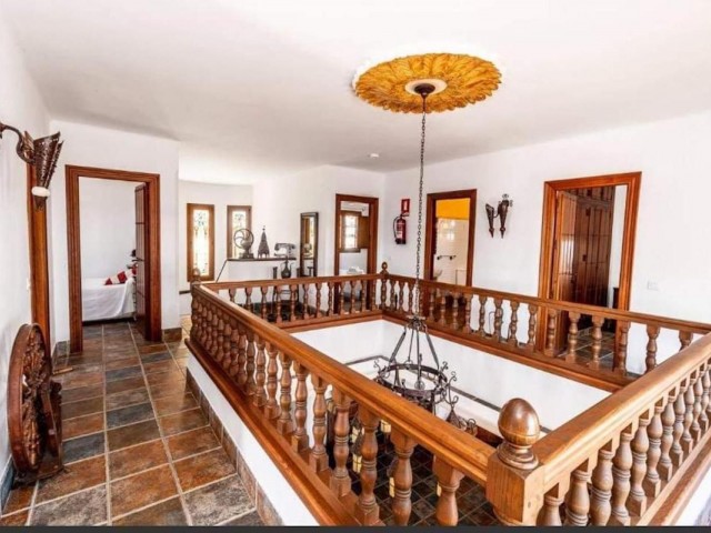 7 Bedrooms Villa in Frigiliana