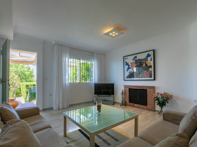 Villa, Costabella, R4677823