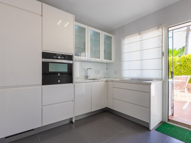 4 Soveroms Villa i Costabella