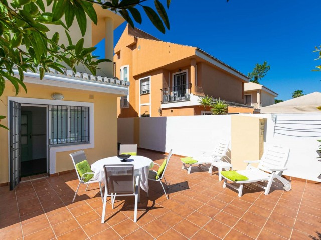 4 Soveroms Villa i Costabella