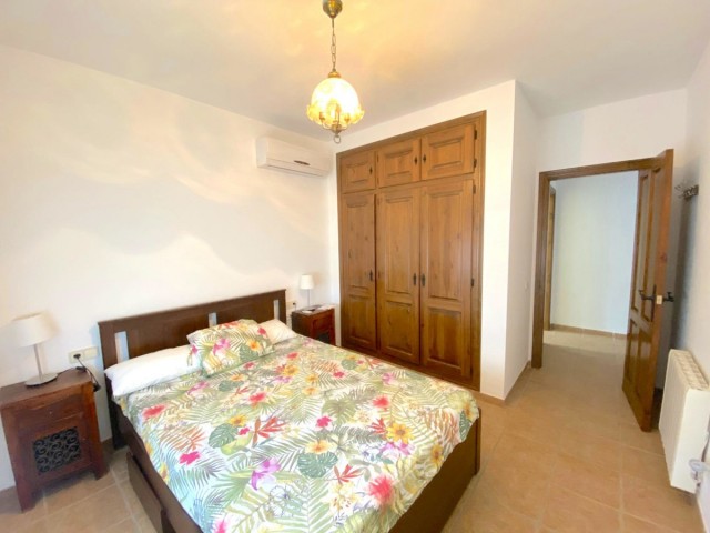 Villa avec 5 Chambres  à El Rosario