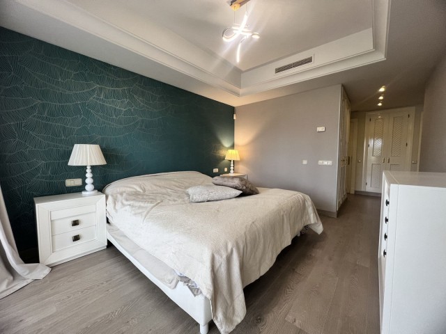 Apartment, Puerto Banús, R4325371