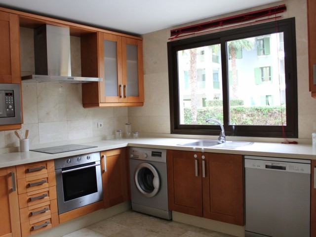 Appartement, Sotogrande Marina, R4672660