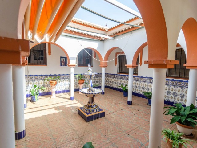 Villa avec 4 Chambres  à Málaga