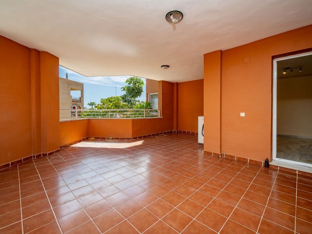 Apartment, Riviera del Sol, R4645879