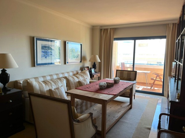 Apartment, Marbella, R4687945