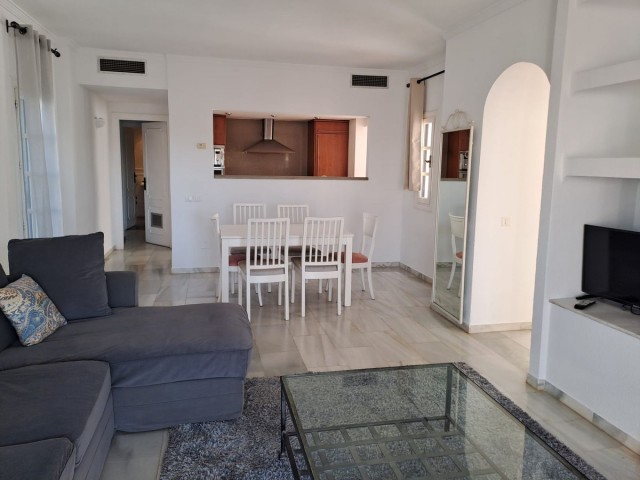 Apartment, Nueva Andalucia, R4687966