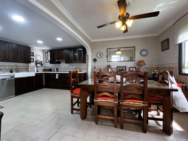 4 Schlafzimmer Villa in La Capellania