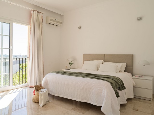 3 Schlafzimmer Villa in Nueva Andalucía