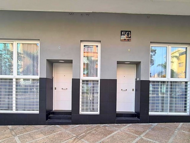 Appartement avec 6 Chambres  à Torremolinos Centro
