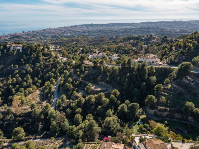  Plot in Mijas