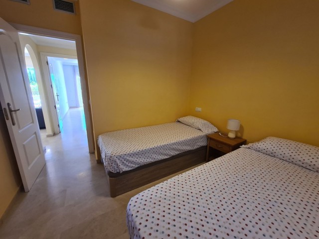 Apartamento con 2 Dormitorios  en Riviera del Sol