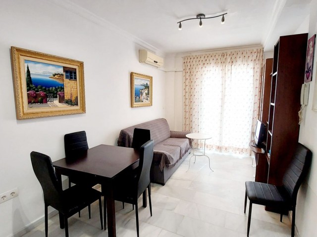 Apartment, Fuengirola, R4693078