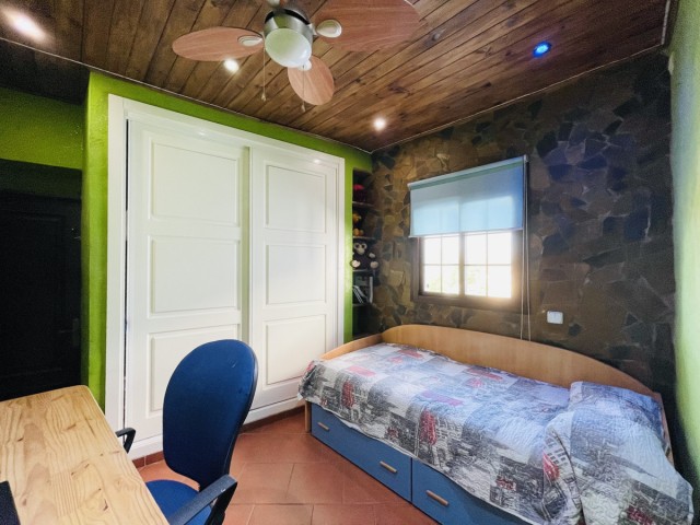 3 Bedrooms Villa in Manilva
